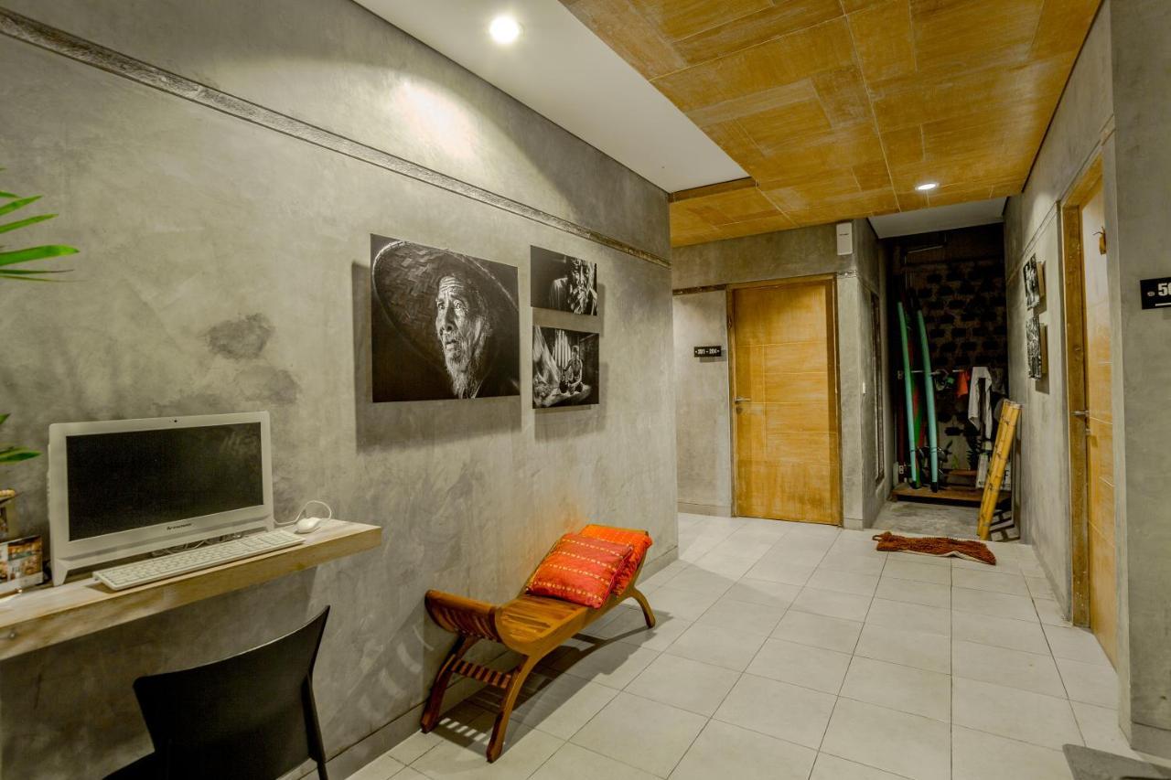 Lokal Bali Hostel Kuta  Exterior photo